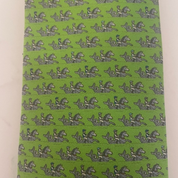 HERMES Horses with Rider in Vivid Green Luxury Silk Tie EUC - Picture 8 of 9